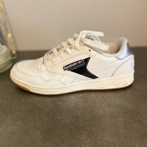 Brand New Retro Reebok Classics - Picture 2 of 5